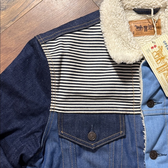Levi's x Opening Ceremony Denim Jacket NWT, Size Medium - Picture 4 of 9